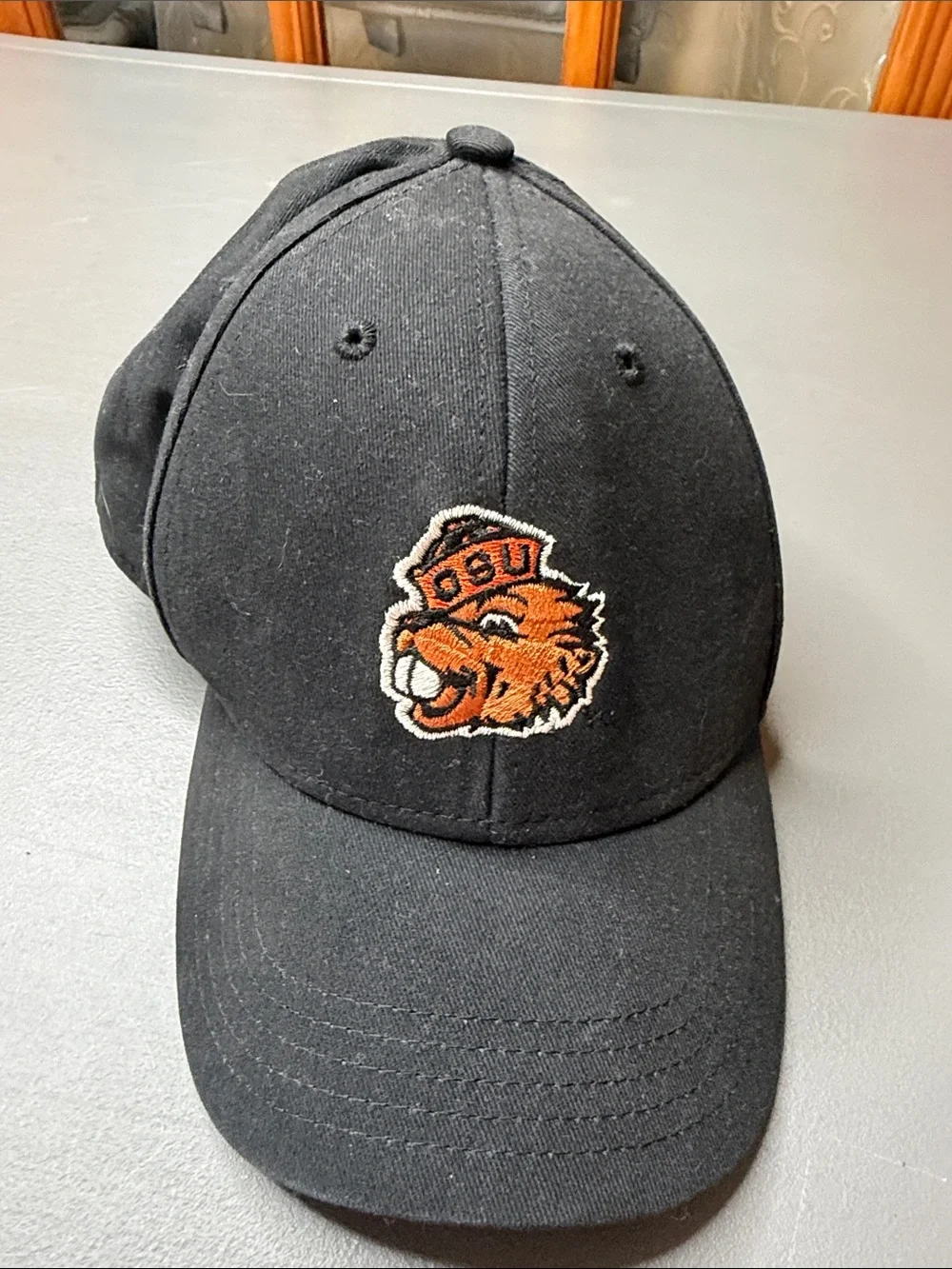 🦫 Toddler Black Baseball Cap with  en y the Beaver Logo.